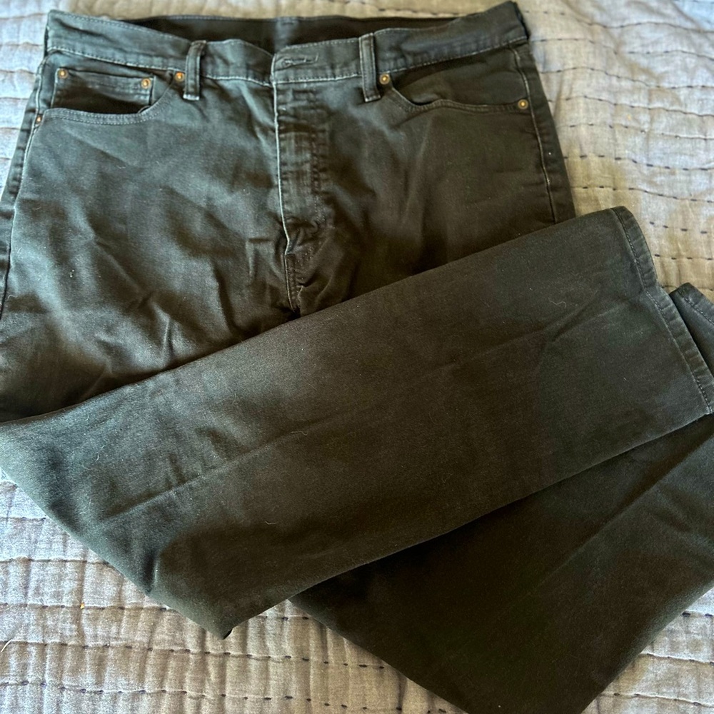 YOUR NEXT JEANS…LEVI’s!! PRICE REDUCTION! Levi 541 Black Jeans